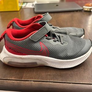 Nike zoom Arcadia boys size 3
